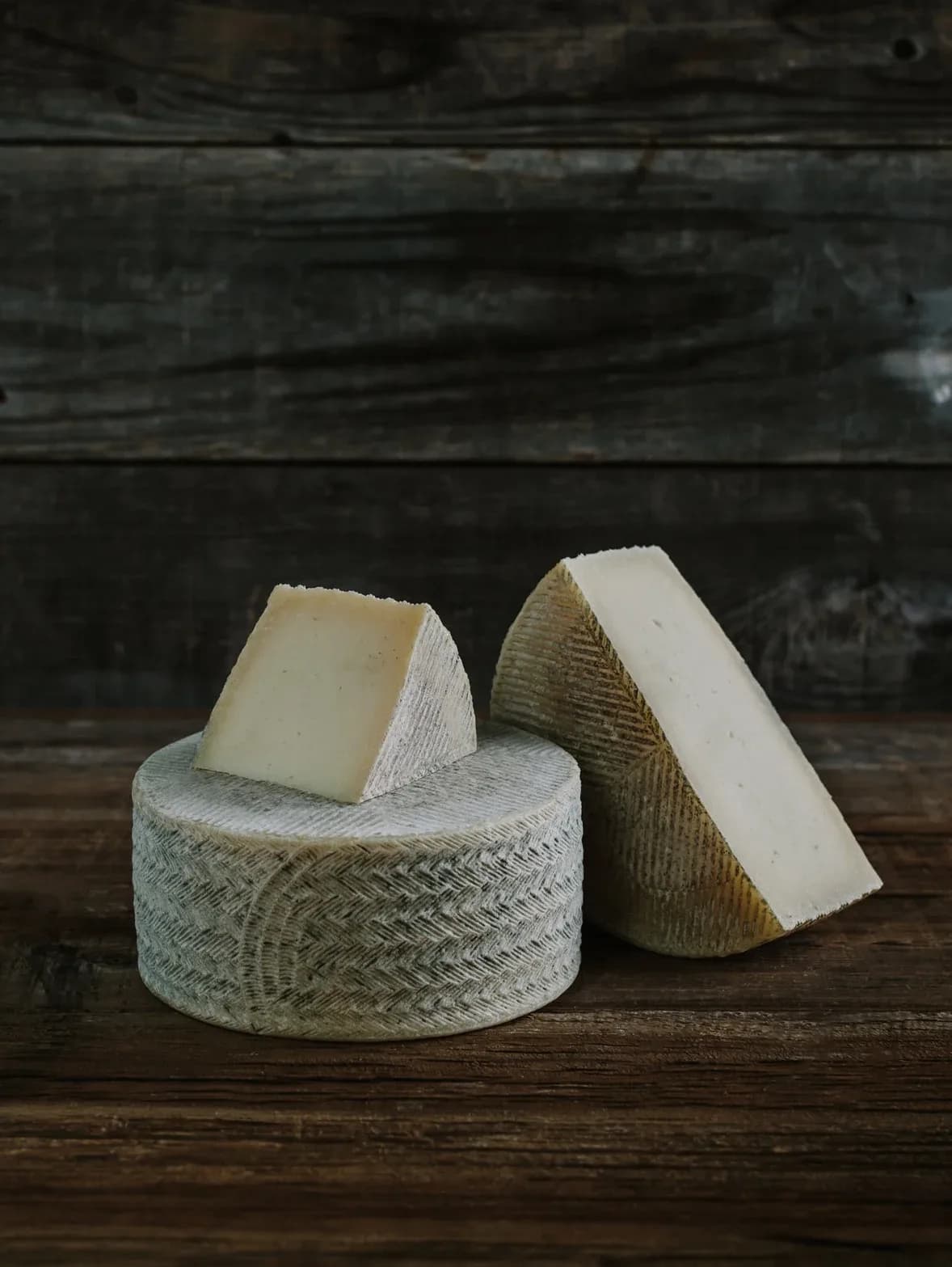 ESSEX MANCHEGO